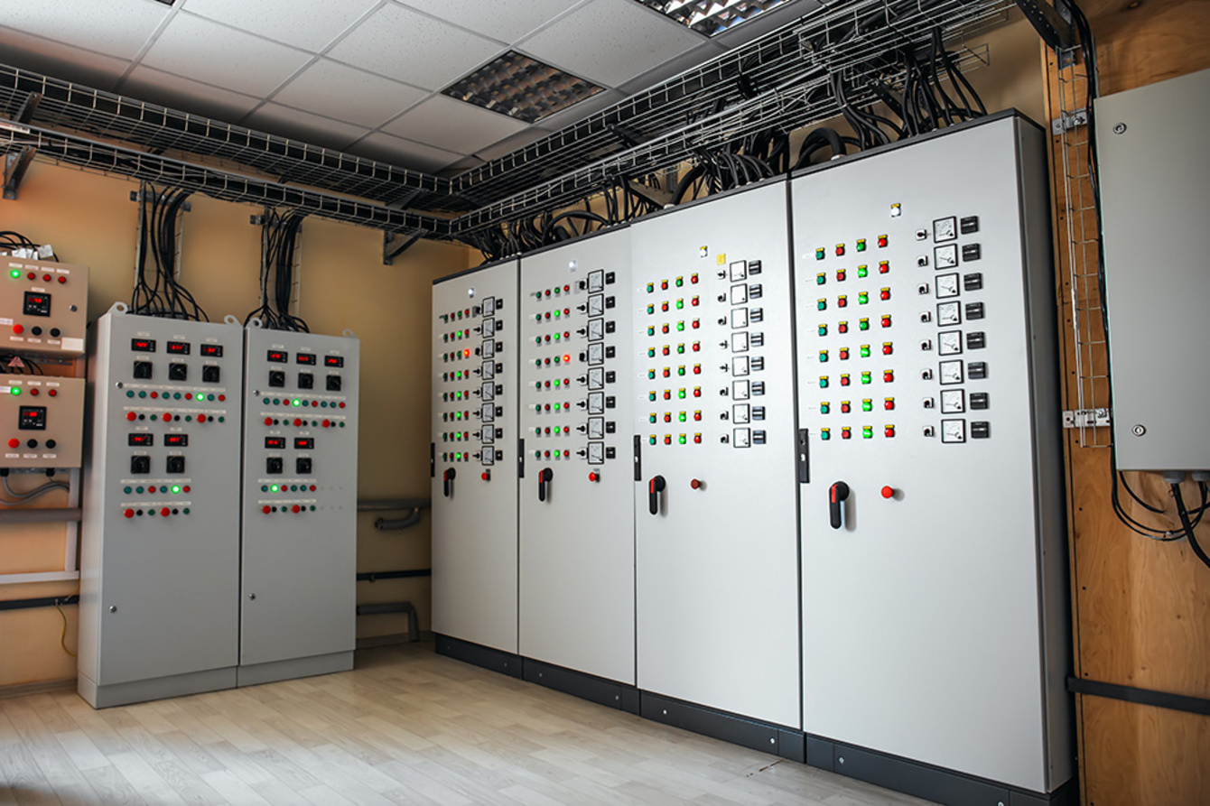 Schalt­anlagen­bau bei Neudecker Elektrotechnik in Eggolsheim