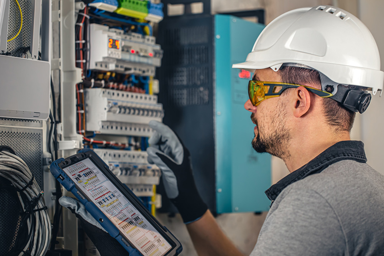 Industrie & Gewerbe bei Neudecker Elektrotechnik in Eggolsheim