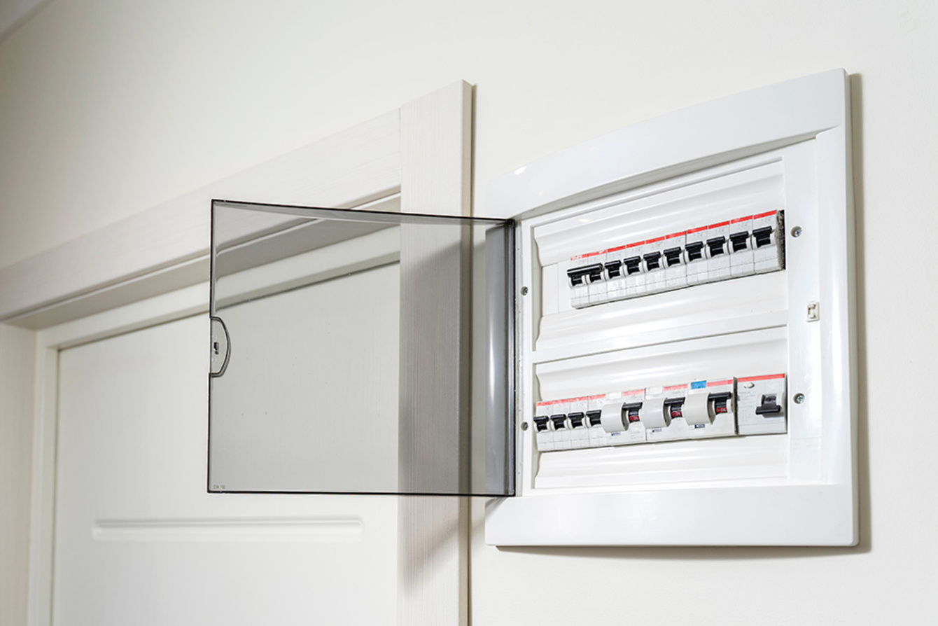 Über­spannungs­schutz bei Neudecker Elektrotechnik in Eggolsheim